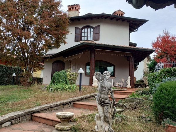 casa indipendente in vendita a Sorisole