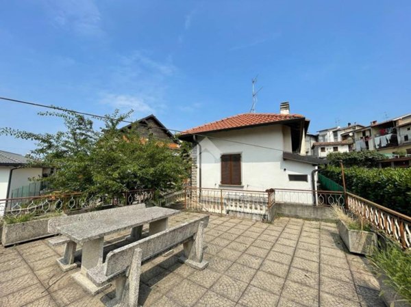 casa indipendente in vendita a Sorisole in zona Azzonica