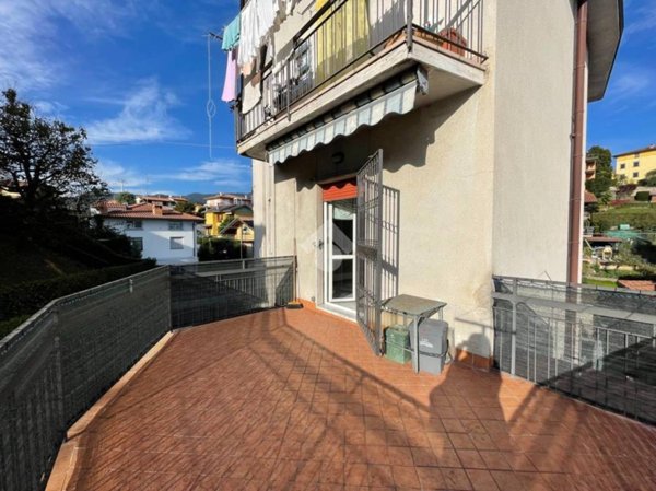 appartamento in vendita a Sorisole in zona Petosino