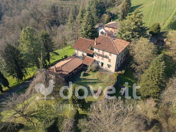villa in vendita a Sorisole in zona Azzonica