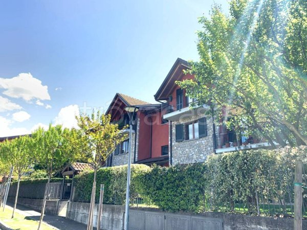 appartamento in vendita a Sorisole in zona Petosino