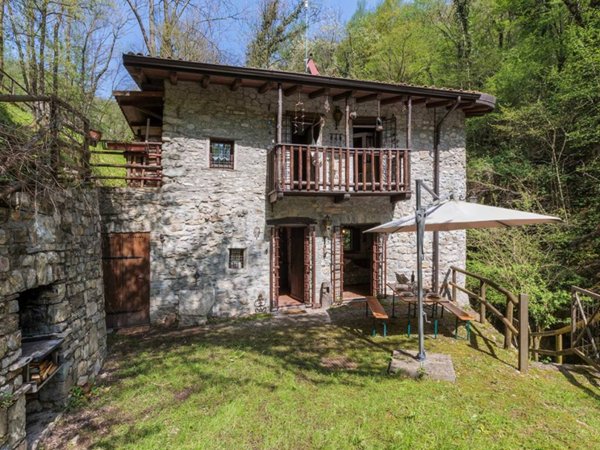 casa indipendente in vendita a Sorisole