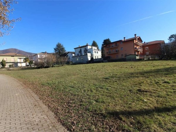 terreno edificabile in vendita a Sorisole
