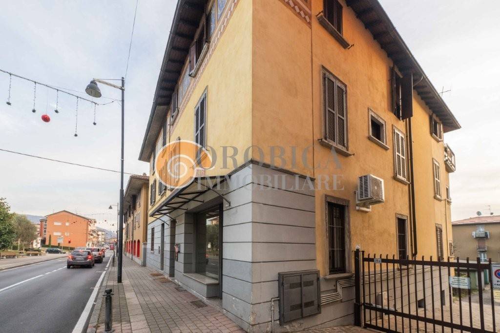 appartamento in vendita a Sorisole in zona Petosino