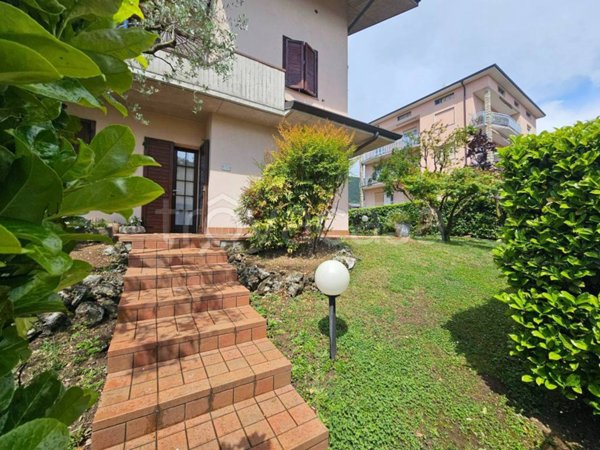 casa indipendente in vendita a Sorisole