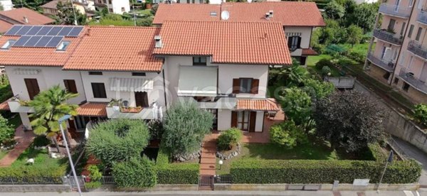 casa indipendente in vendita a Sorisole