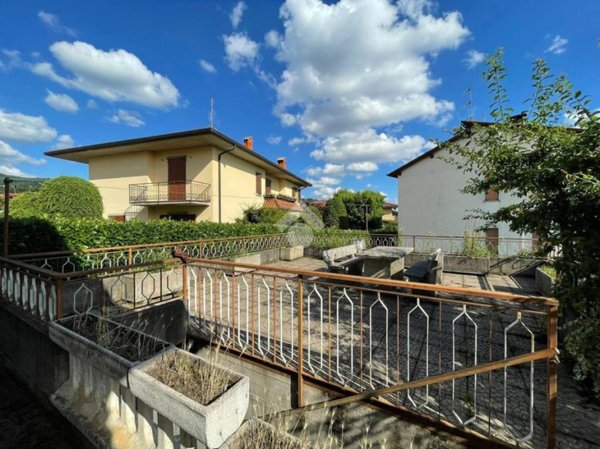 casa indipendente in vendita a Sorisole in zona Azzonica