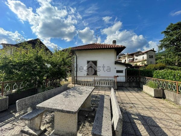 appartamento in vendita a Sorisole in zona Azzonica