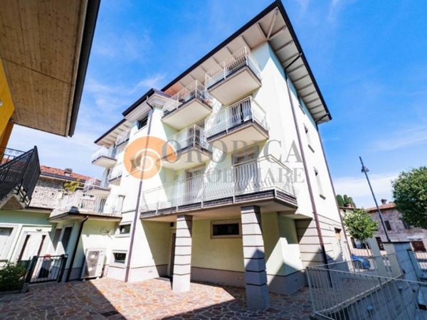 appartamento in vendita a Sorisole in zona Petosino