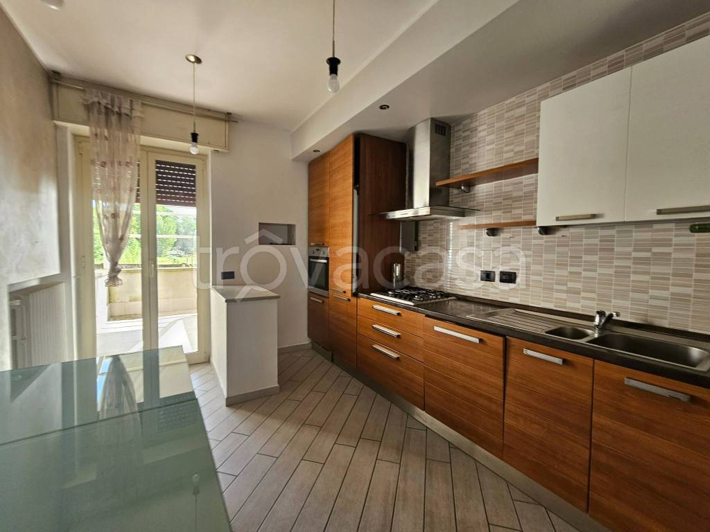 casa indipendente in vendita a Sorisole in zona Petosino