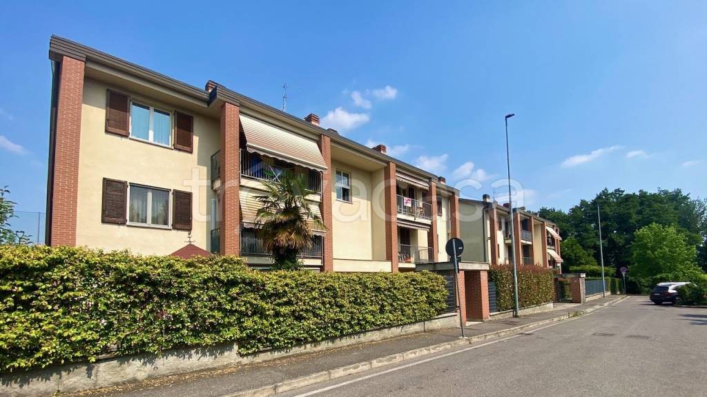 appartamento in vendita a Sotto il Monte Giovanni XXIII