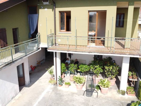 appartamento in vendita a Sotto il Monte Giovanni XXIII