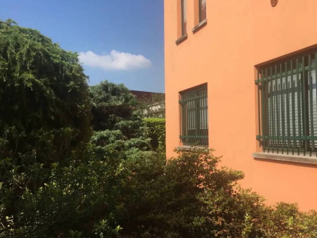 ufficio in vendita a Sotto il Monte Giovanni XXIII