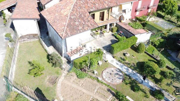 appartamento in vendita a Sotto il Monte Giovanni XXIII