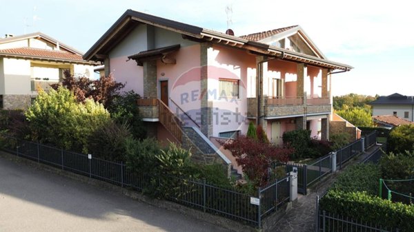 casa indipendente in vendita a Sotto il Monte Giovanni XXIII