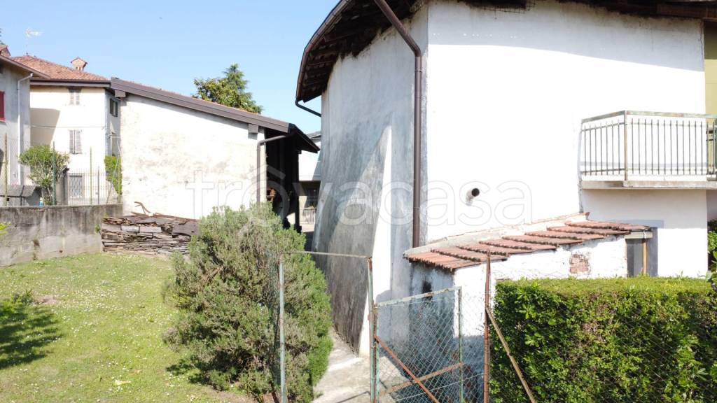 appartamento in vendita a Sotto il Monte Giovanni XXIII