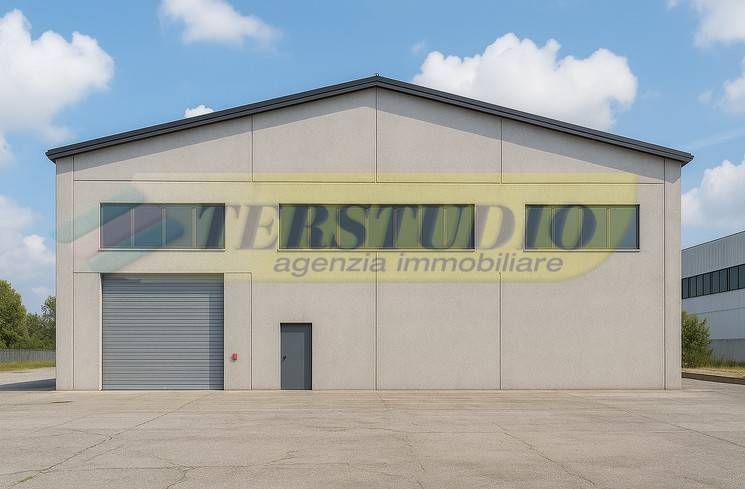 locale commerciale in vendita a Sotto il Monte Giovanni XXIII