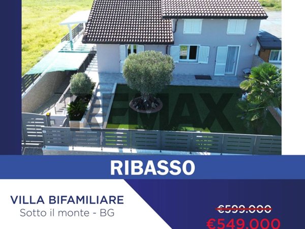 casa indipendente in vendita a Sotto il Monte Giovanni XXIII in zona Pratolongo