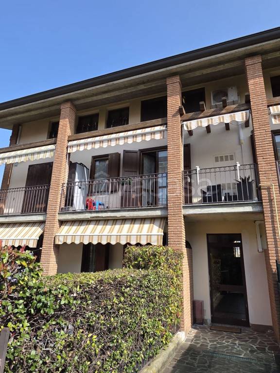 appartamento in vendita a Sotto il Monte Giovanni XXIII