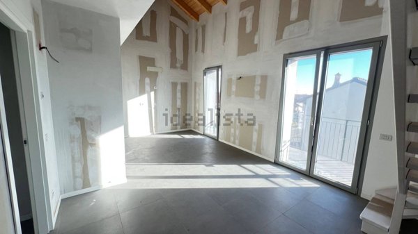 casa indipendente in vendita a Sotto il Monte Giovanni XXIII in zona Pratolongo