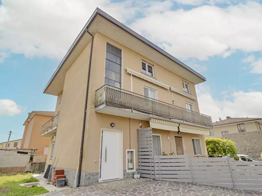 casa indipendente in vendita a Sotto il Monte Giovanni XXIII in zona Pratolongo