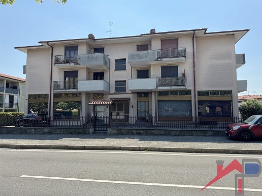 appartamento in vendita a Sotto il Monte Giovanni XXIII in zona Pratolongo