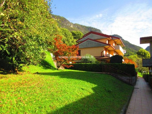 appartamento in vendita a Sovere in zona Sellere