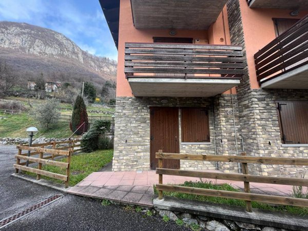 appartamento in vendita a Sovere in zona Piazza