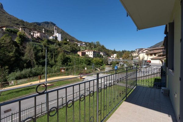 appartamento in vendita a Sovere in zona Piazza