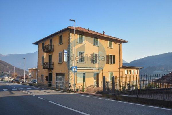 casa semindipendente in vendita a Sovere