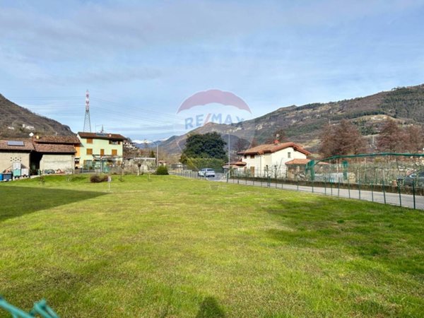 terreno edificabile in vendita a Sovere