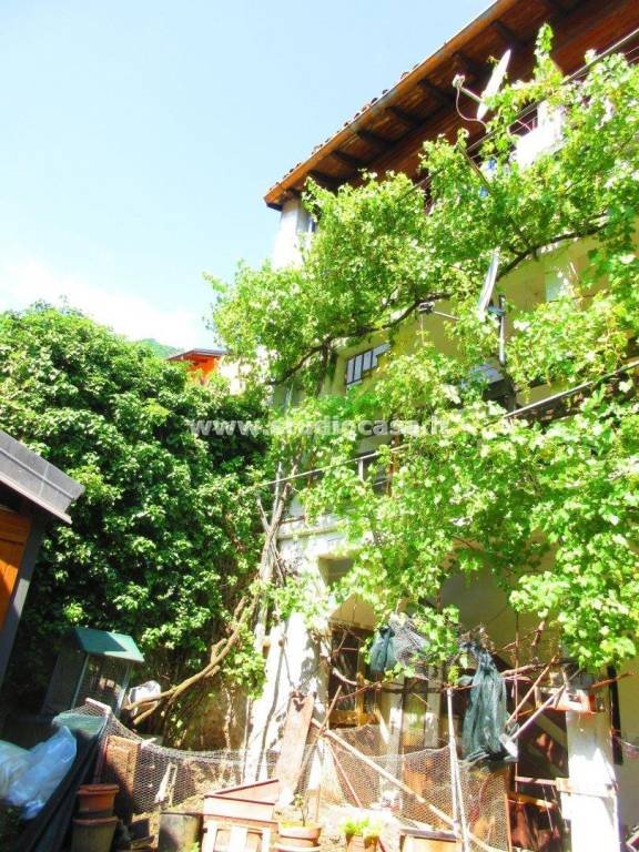 casa indipendente in vendita a Sovere