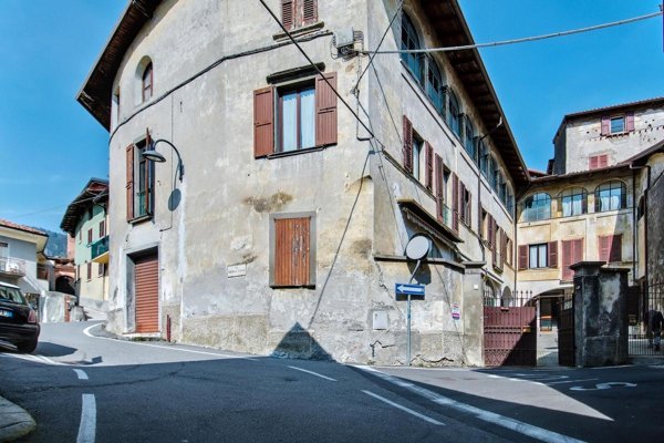 loft in vendita a Sovere in zona Piazza
