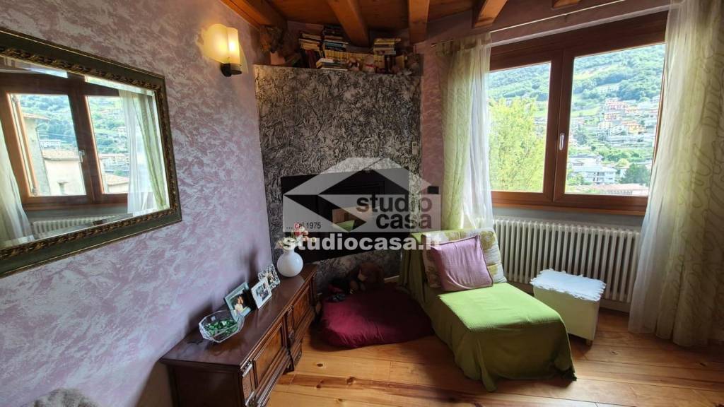 casa indipendente in vendita a Sovere
