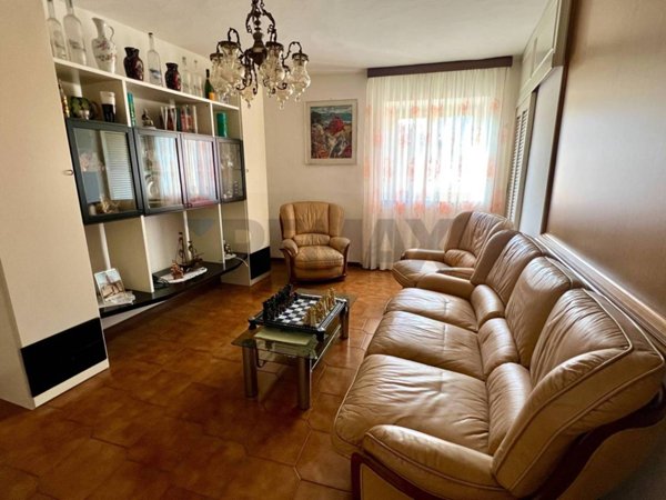 appartamento in vendita a Sovere in zona Sellere