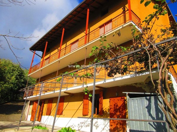 casa indipendente in vendita a Sovere