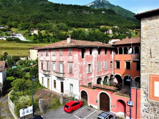 intera palazzina in vendita a Sovere