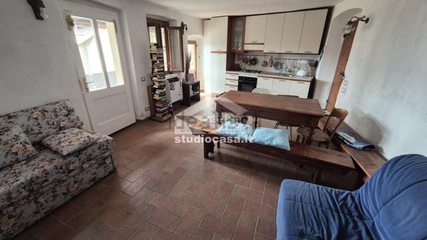 appartamento in vendita a Sovere in zona Sellere