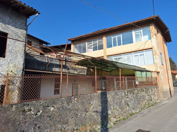 casa indipendente in vendita a Sovere