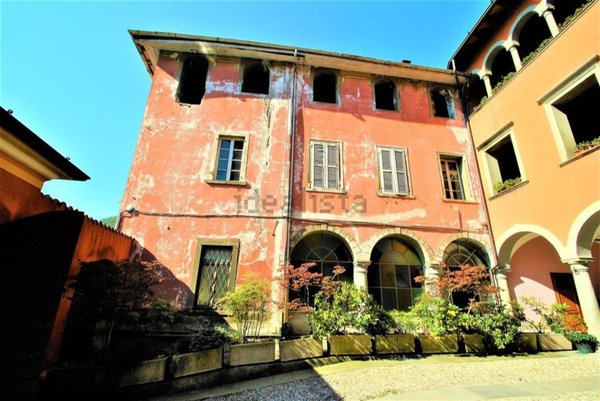 intera palazzina in vendita a Sovere
