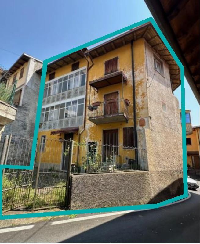 appartamento in vendita a Sovere in zona Piazza