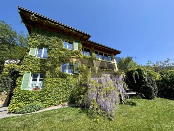 casa indipendente in vendita a Sovere in zona Piazza