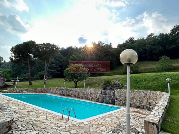 casa indipendente in vendita a Spinone al Lago