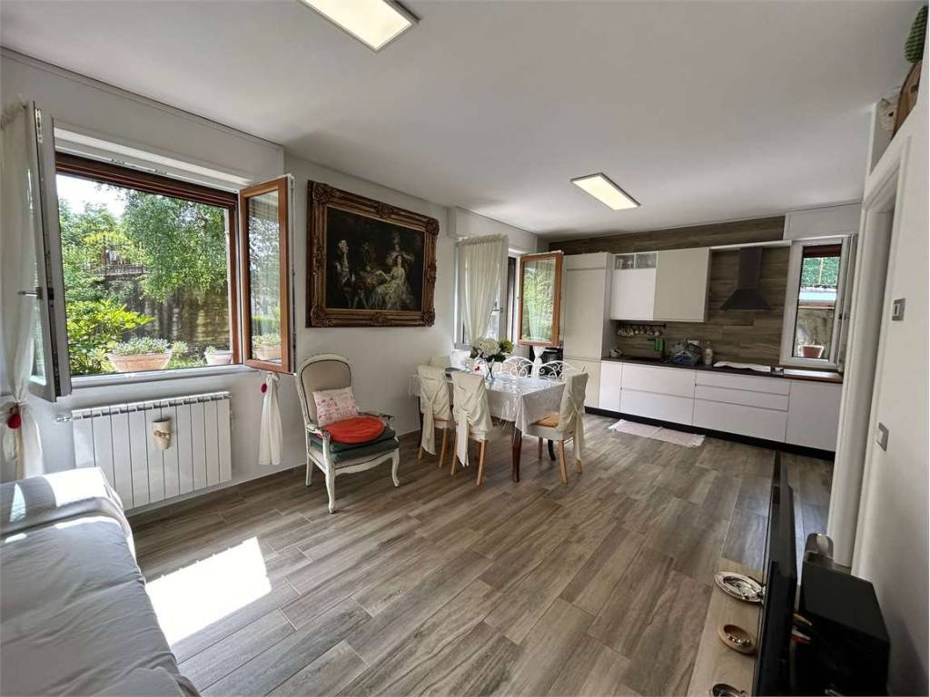 appartamento in vendita a Spinone al Lago