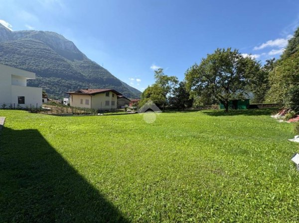 villa in vendita a Spinone al Lago