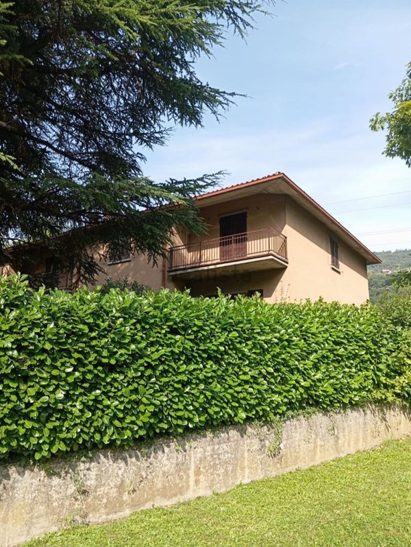 appartamento in vendita a Spinone al Lago