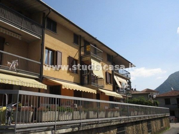 appartamento in vendita a Spinone al Lago