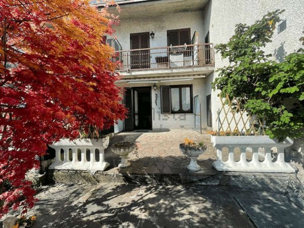 appartamento in vendita a Spinone al Lago