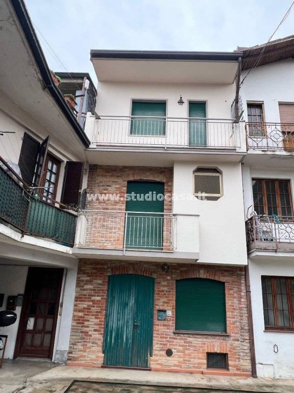 casa indipendente in vendita a Spirano