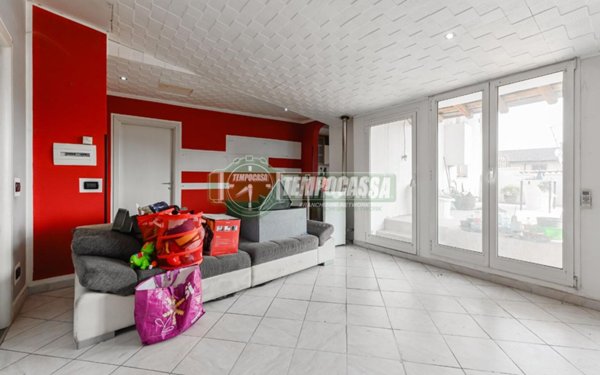 casa indipendente in vendita a Spirano